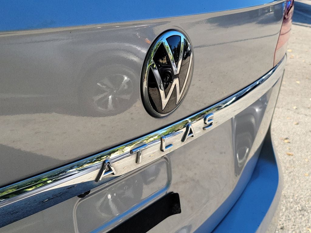 2021 Volkswagen Atlas 3.6L V6 SE w/Technology R-Line