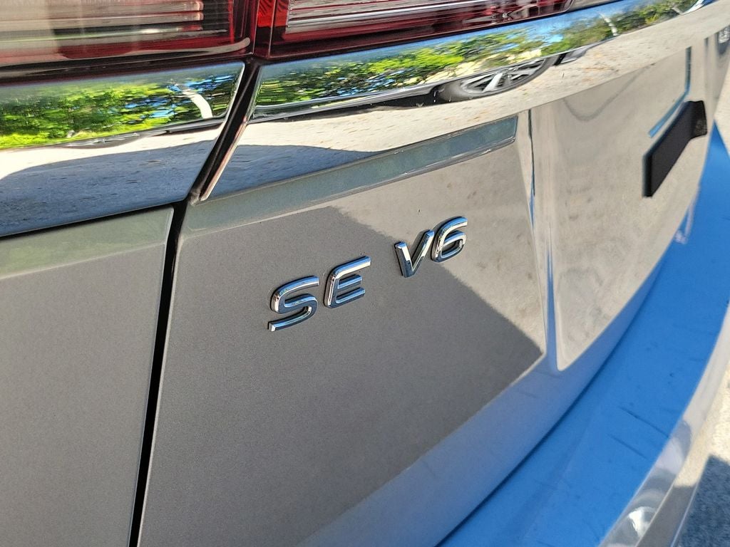 2021 Volkswagen Atlas 3.6L V6 SE w/Technology R-Line