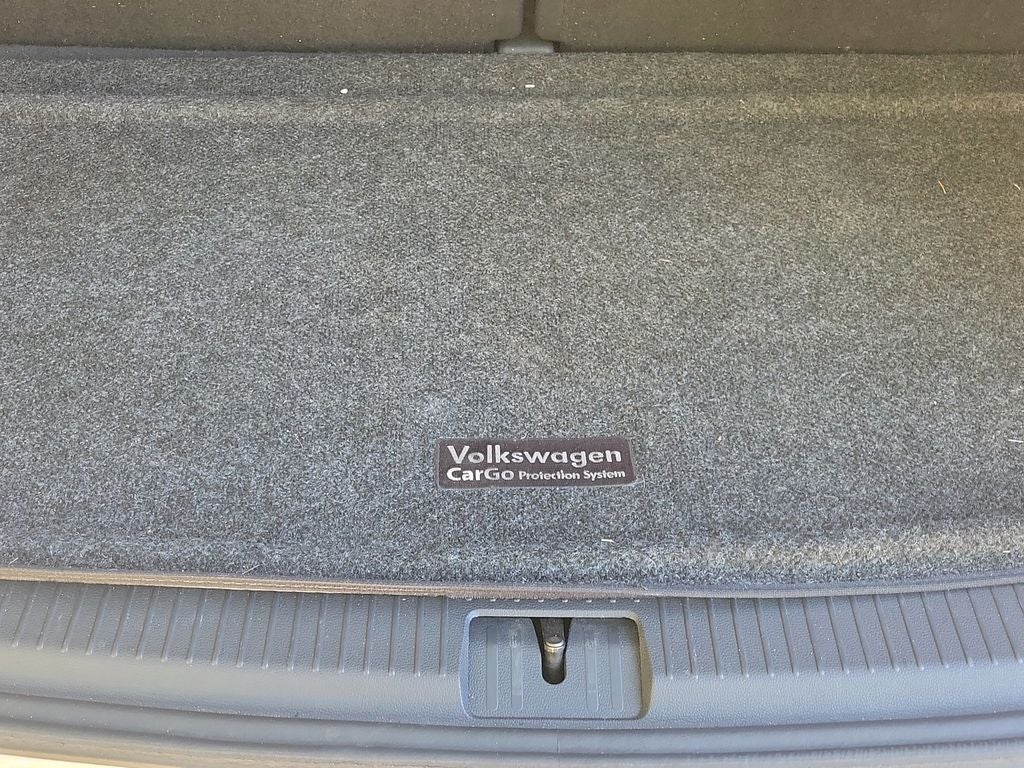 2021 Volkswagen Atlas 3.6L V6 SE w/Technology R-Line