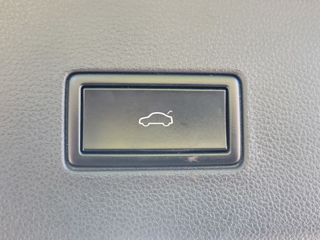 2021 Volkswagen Atlas 3.6L V6 SE w/Technology R-Line