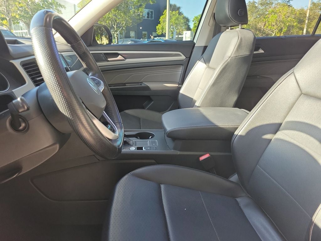 2021 Volkswagen Atlas 3.6L V6 SE w/Technology R-Line