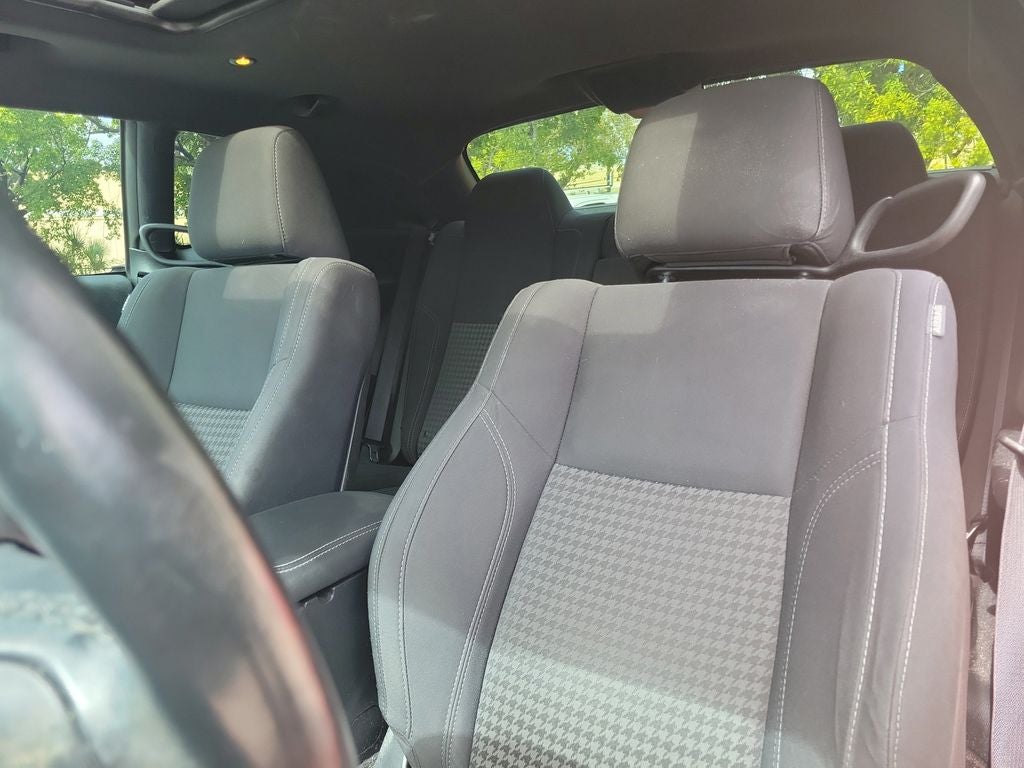 2017 Dodge Challenger SXT