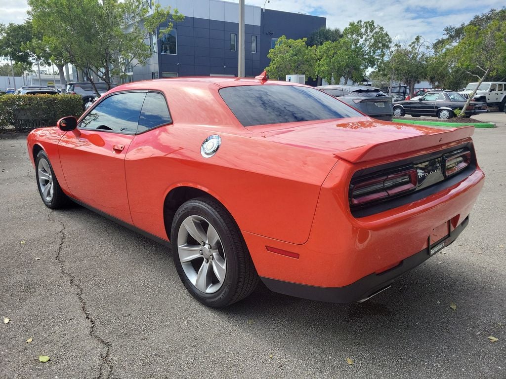 2017 Dodge Challenger SXT