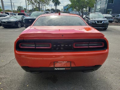 2017 Dodge Challenger SXT