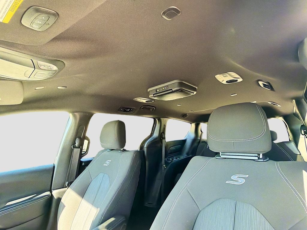 2021 Chrysler Pacifica Touring