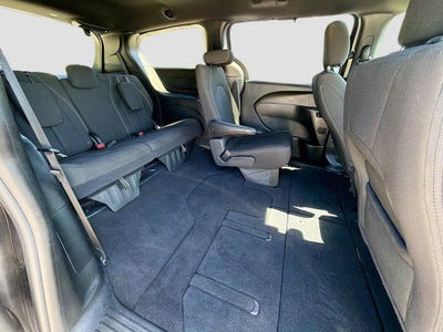 2021 Chrysler Pacifica Touring