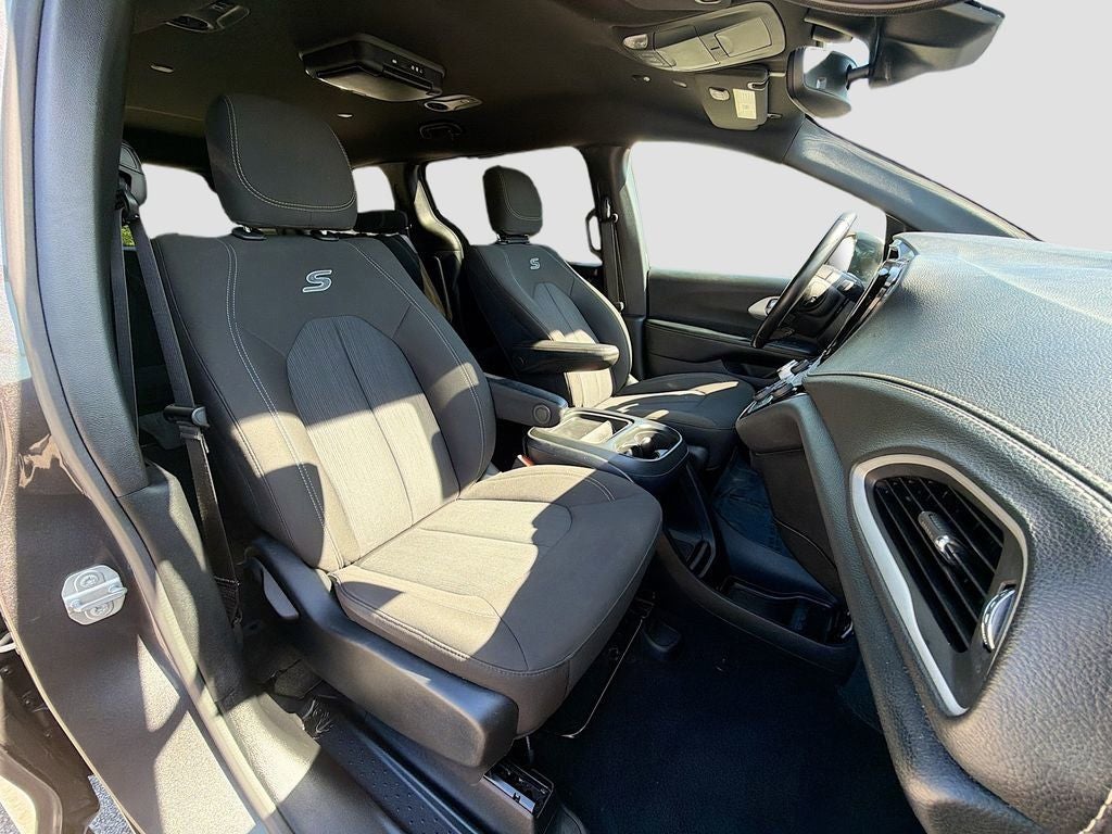 2021 Chrysler Pacifica Touring