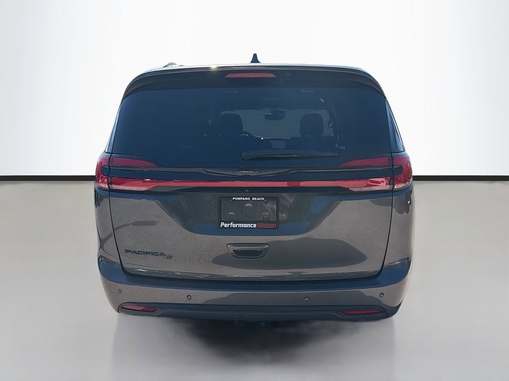 2021 Chrysler Pacifica Touring