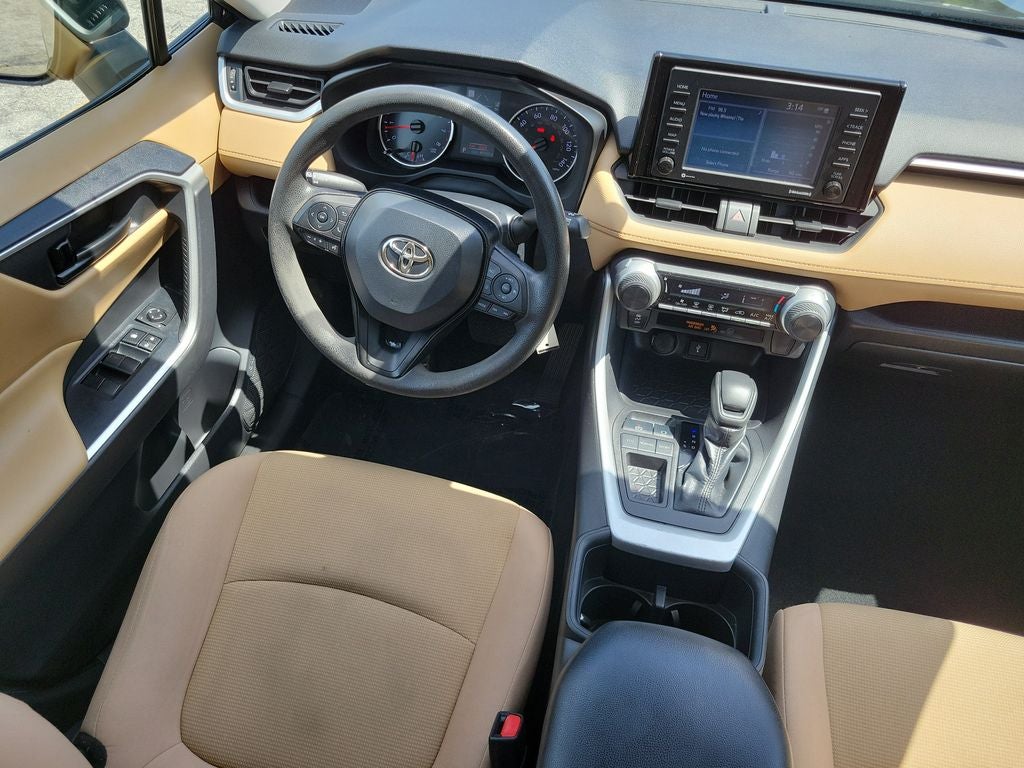 2022 Toyota RAV4 LE