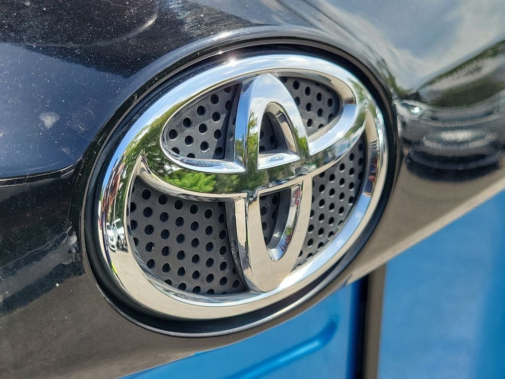 2017 Toyota RAV4 SE