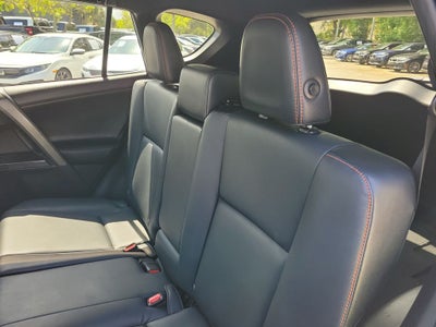 2017 Toyota RAV4 SE