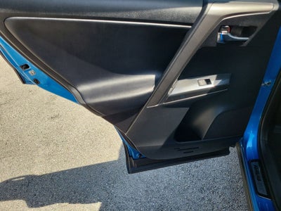 2017 Toyota RAV4 SE