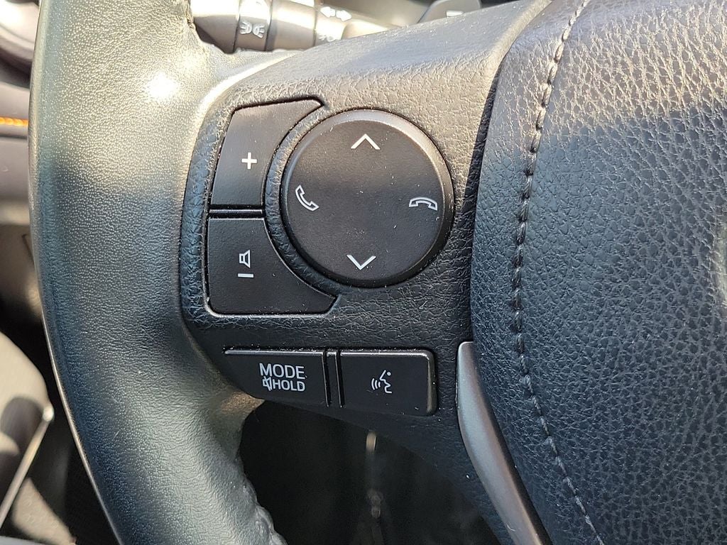 2017 Toyota RAV4 SE