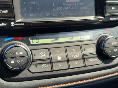 2017 Toyota RAV4 SE