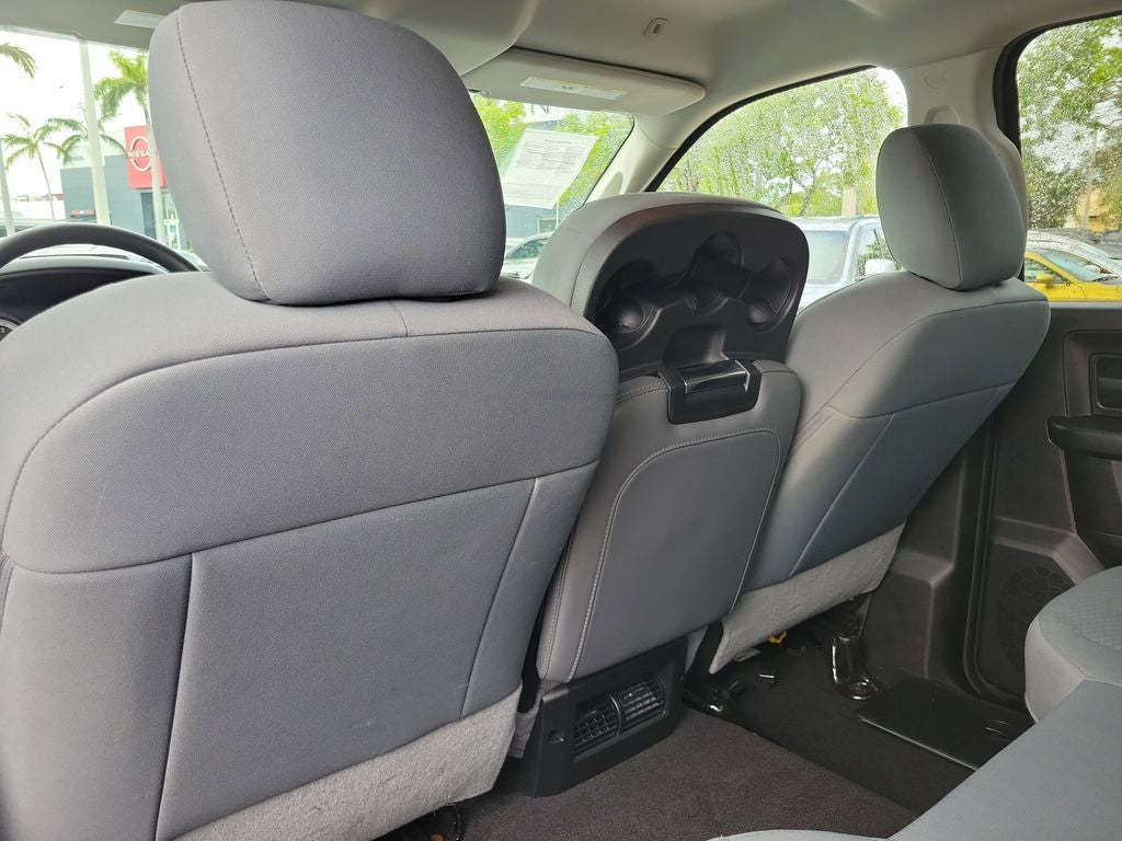 2018 RAM 3500 Tradesman DUALLY 4X4