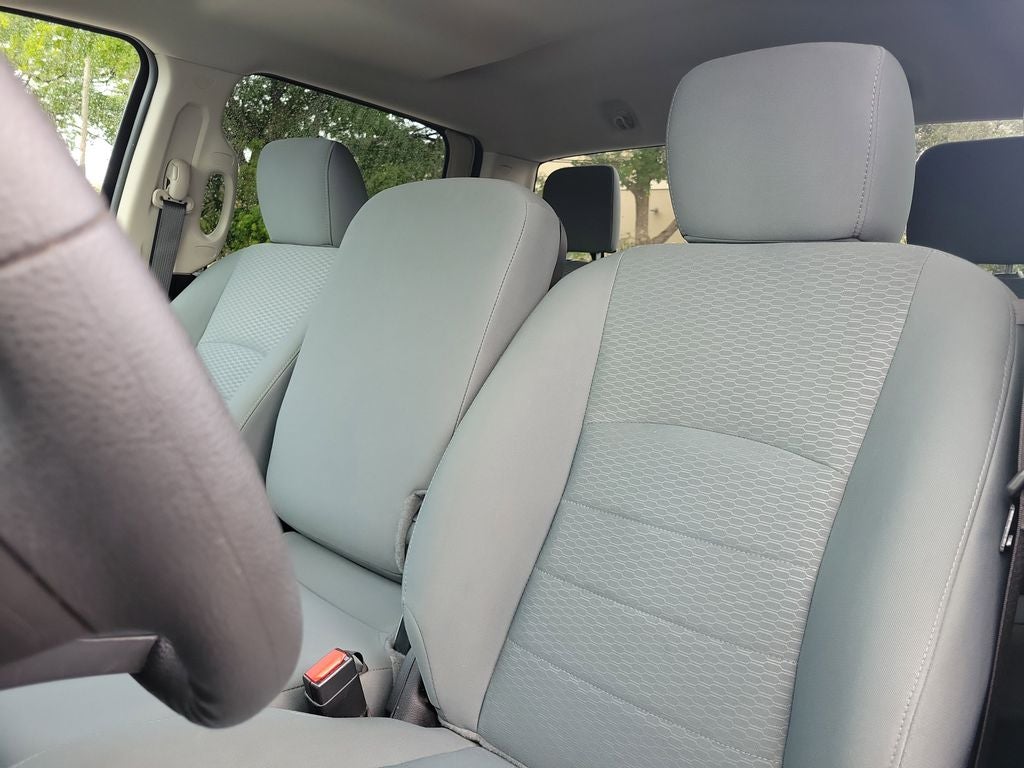 2018 RAM 3500 Tradesman DUALLY 4X4