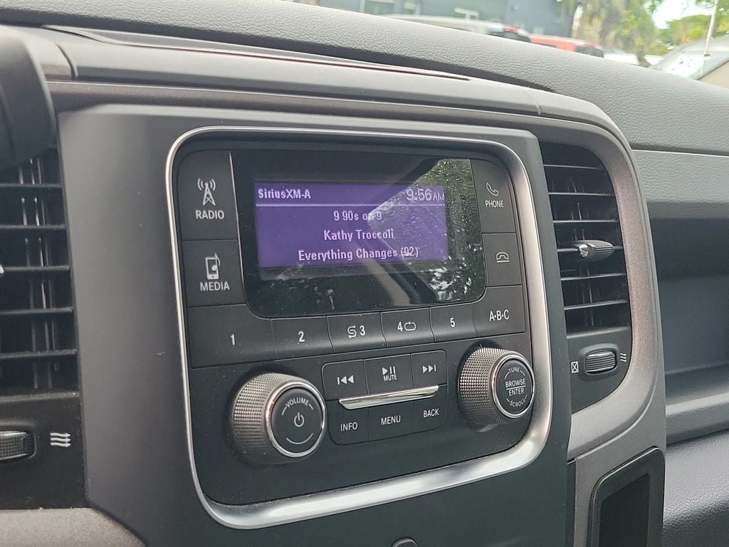 2018 RAM 3500 Tradesman DUALLY 4X4