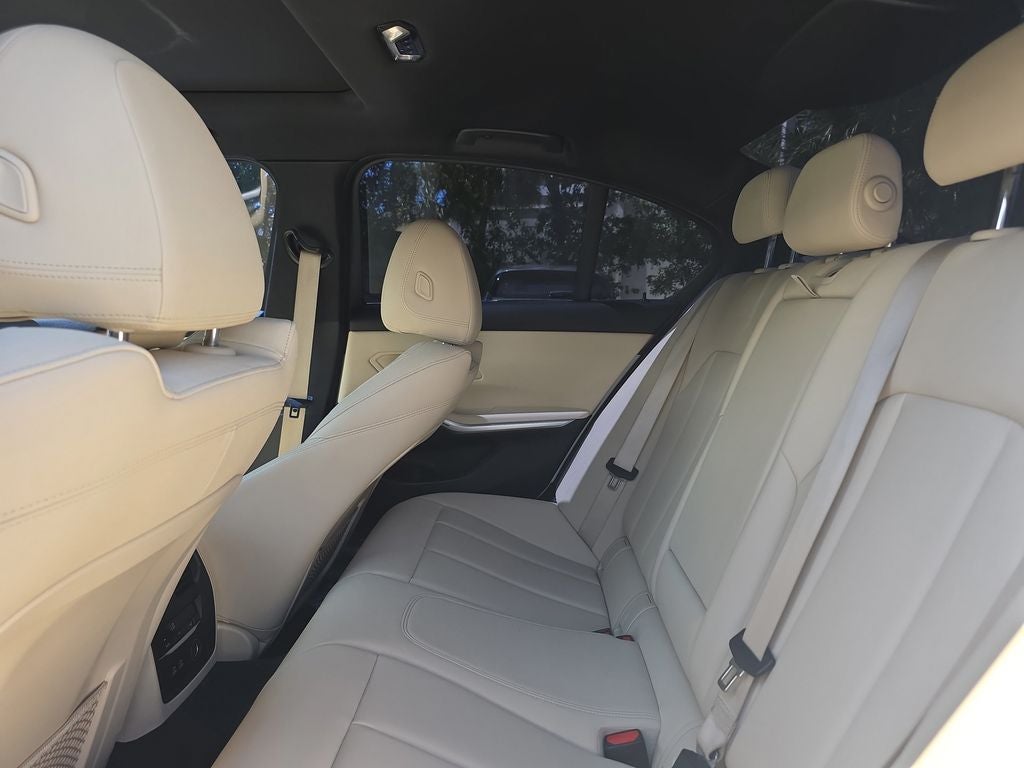 2020 BMW 3 Series 330i