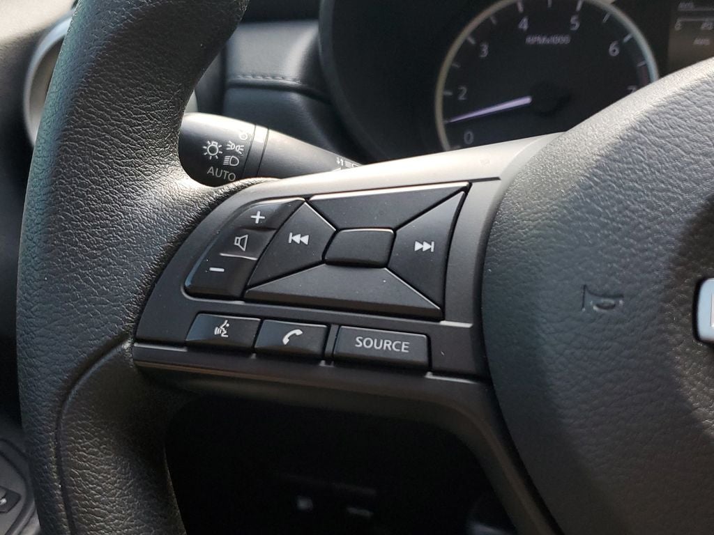 2024 Nissan Versa 1.6 S