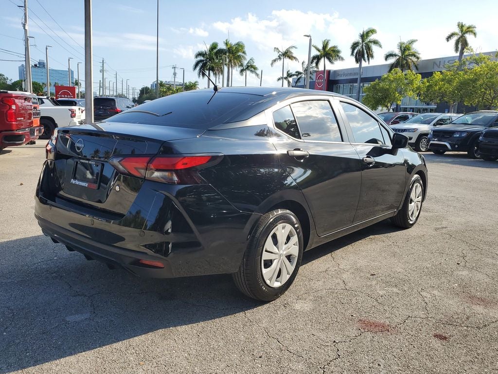 2024 Nissan Versa 1.6 S