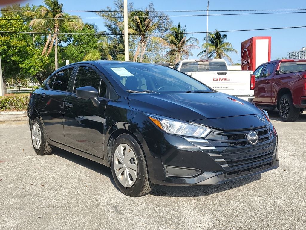 2024 Nissan Versa 1.6 S