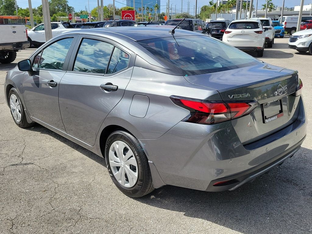 2025 Nissan Versa 1.6 S
