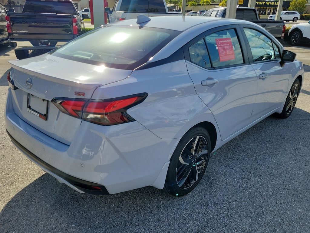 2025 Nissan Versa 1.6 SR