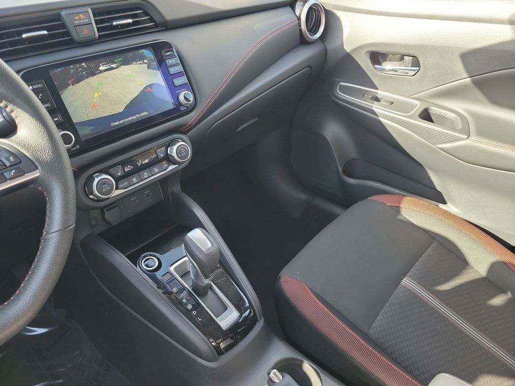 2025 Nissan Versa 1.6 SR