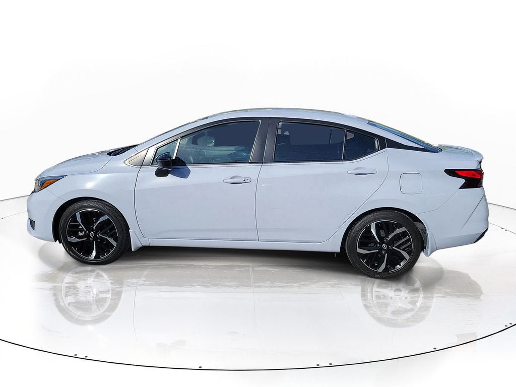 2025 Nissan Versa 1.6 SR