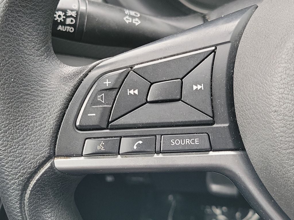 2022 Nissan Kicks S