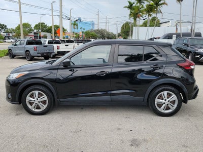 2022 Nissan Kicks S