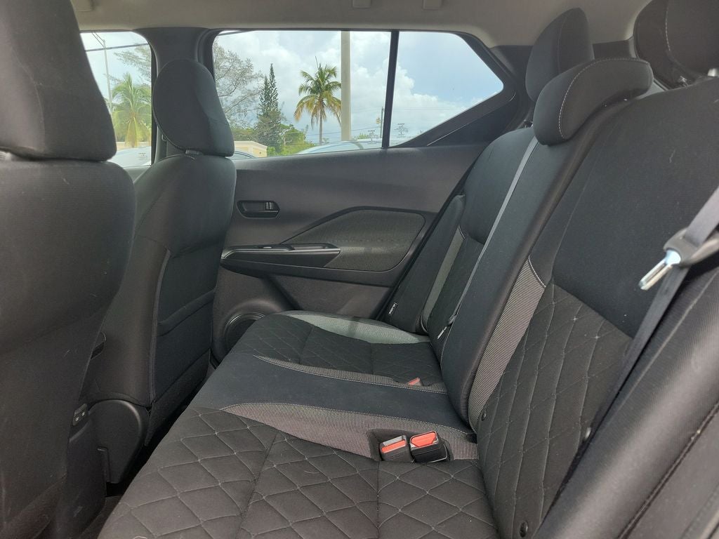 2020 Nissan Kicks S