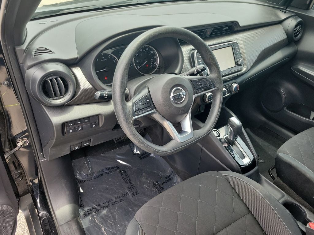 2020 Nissan Kicks S