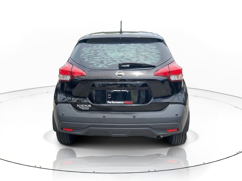 2020 Nissan Kicks S