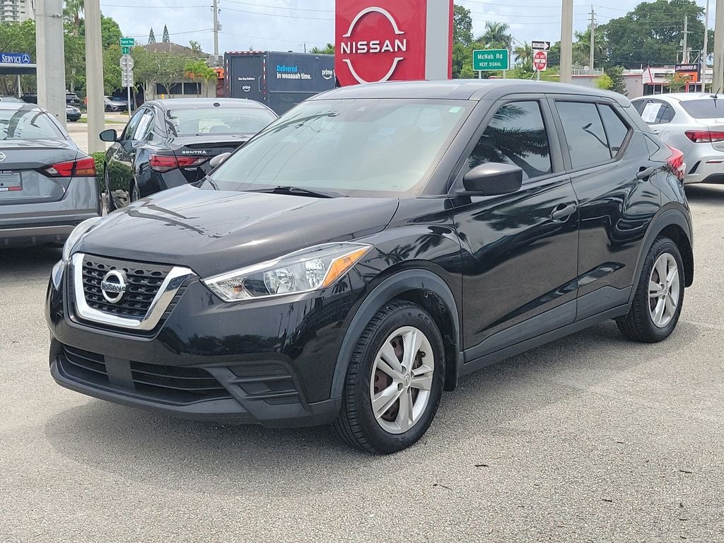 2020 Nissan Kicks S