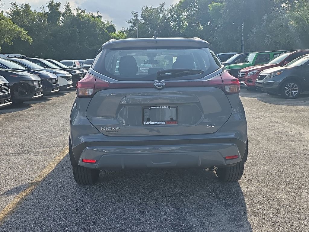2023 Nissan Kicks SV