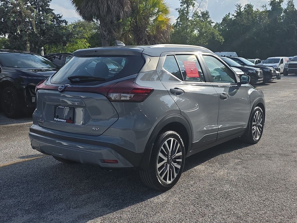 2023 Nissan Kicks SV