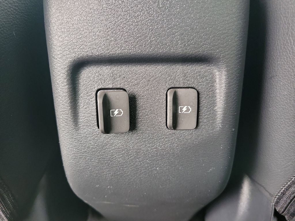 2024 Nissan Kicks SR W/PREMIUM PACKAGE