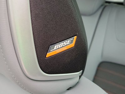 2024 Nissan Kicks SR W/PREMIUM PACKAGE