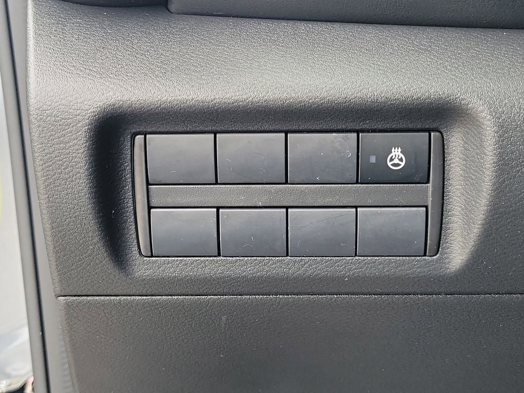 2024 Nissan Kicks SR W/PREMIUM PACKAGE