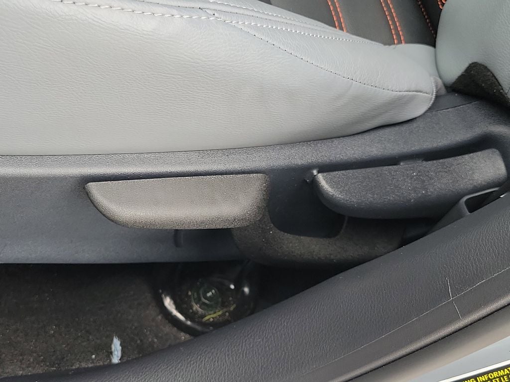 2024 Nissan Kicks SR W/PREMIUM PACKAGE