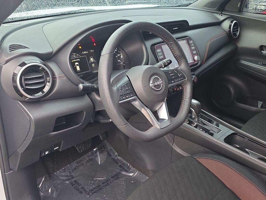 2024 Nissan Kicks SR