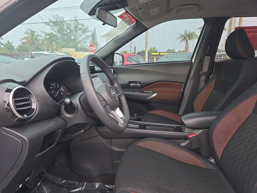 2024 Nissan Kicks SR