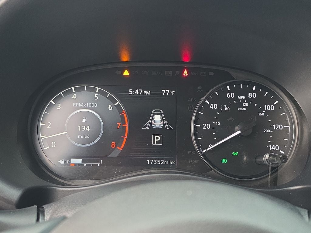 2024 Nissan Kicks SR
