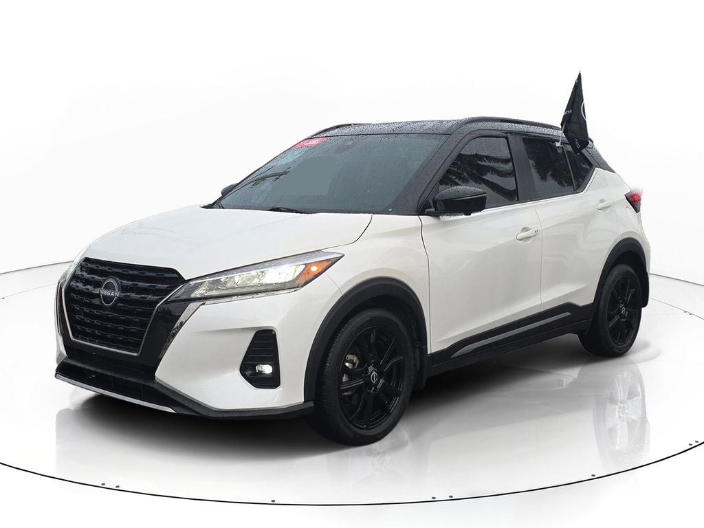 2024 Nissan Kicks SR