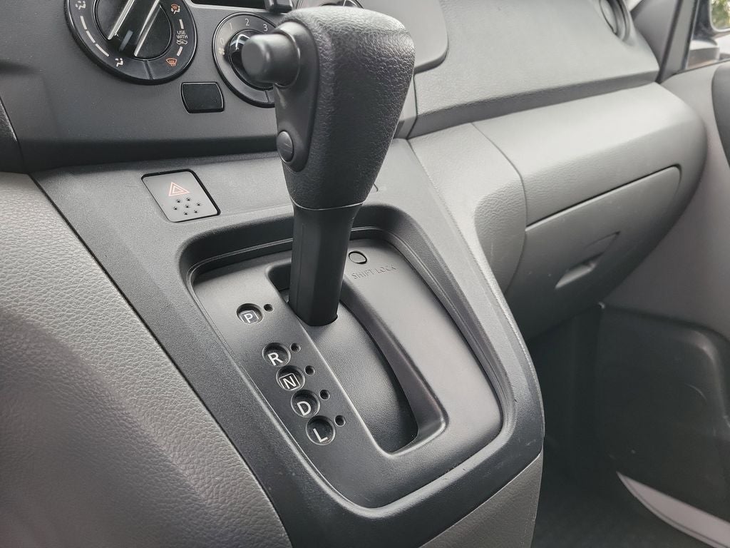 2017 Nissan NV200 S