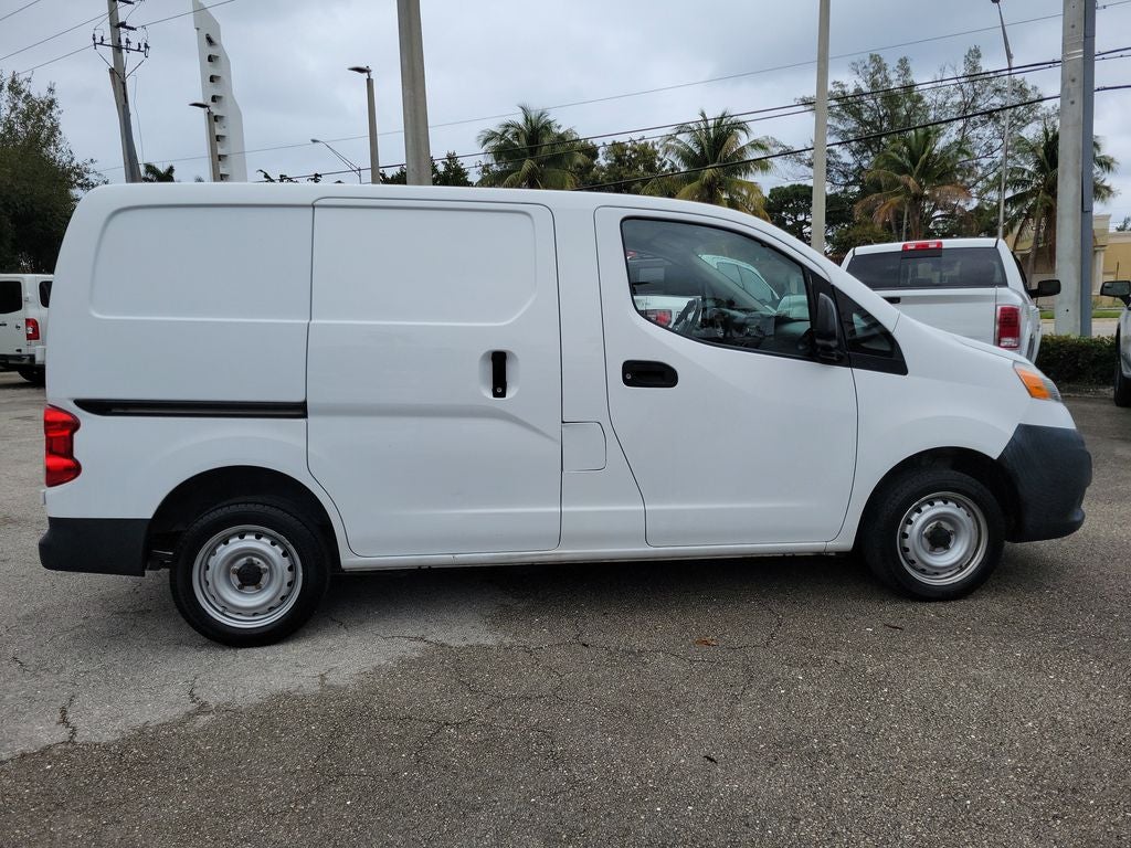 2017 Nissan NV200 S
