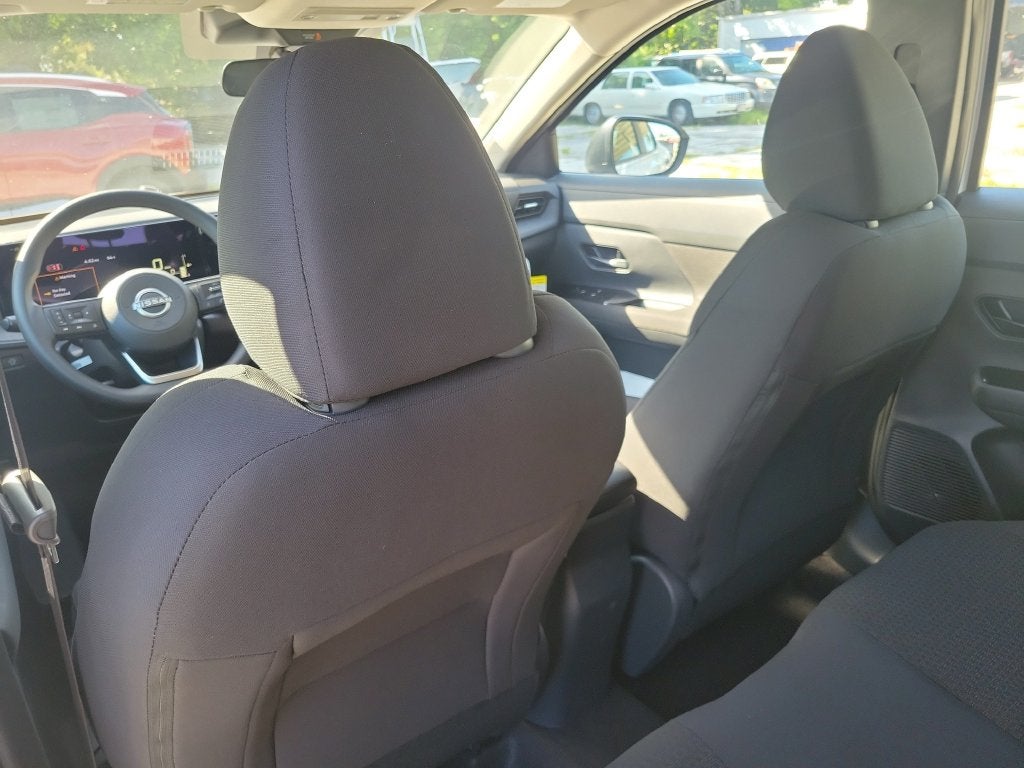 2027 Nissan Kicks S