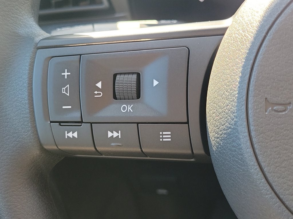 2027 Nissan Kicks S