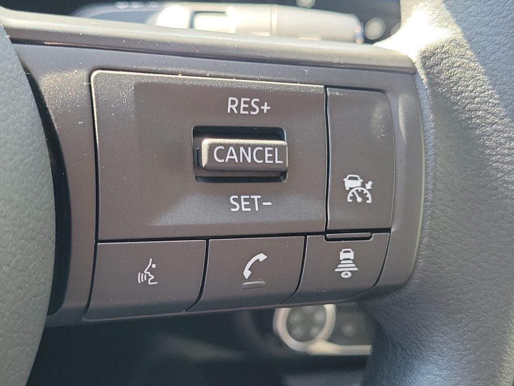 2027 Nissan Kicks S
